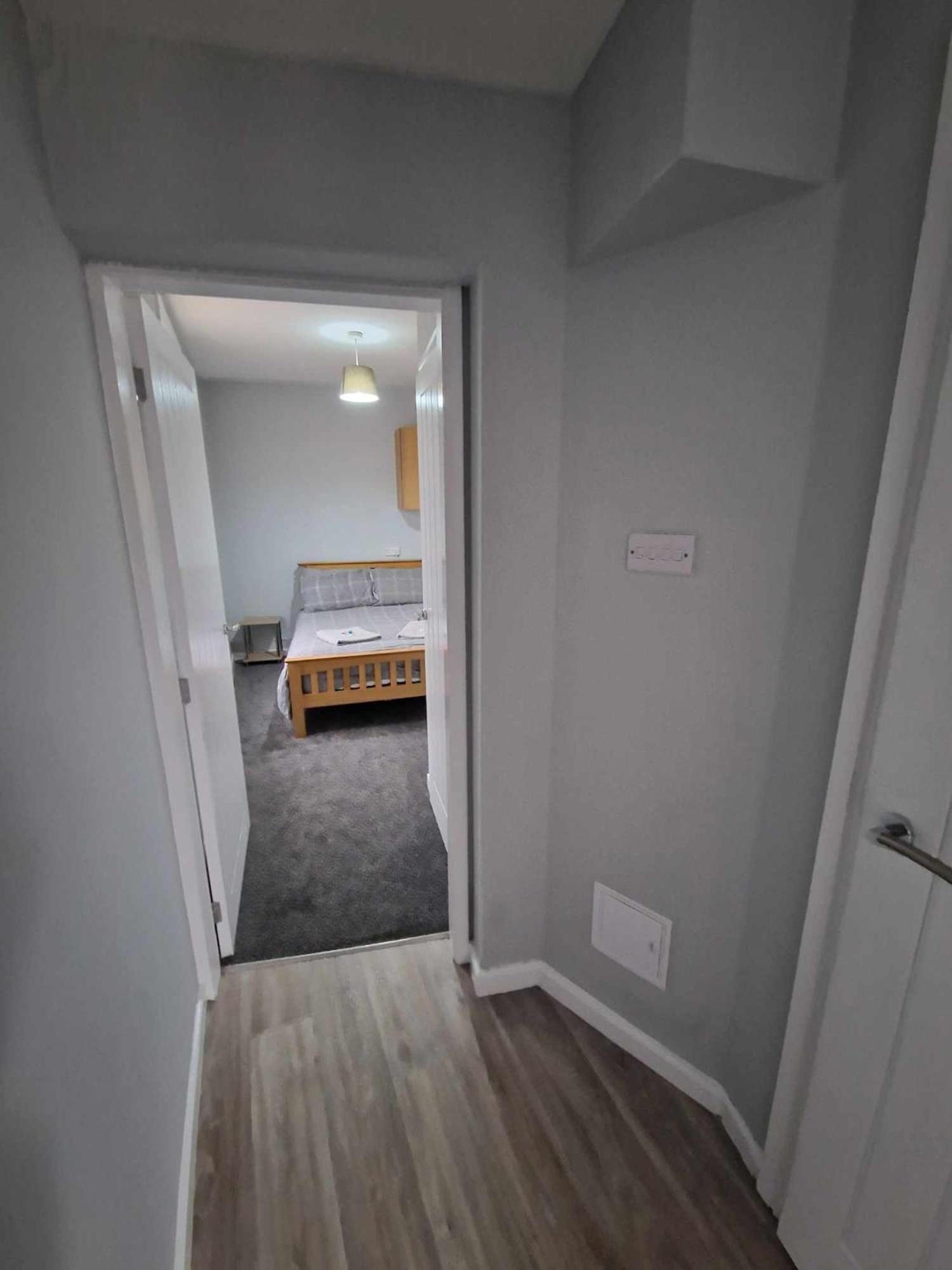 1b Smart Apartment