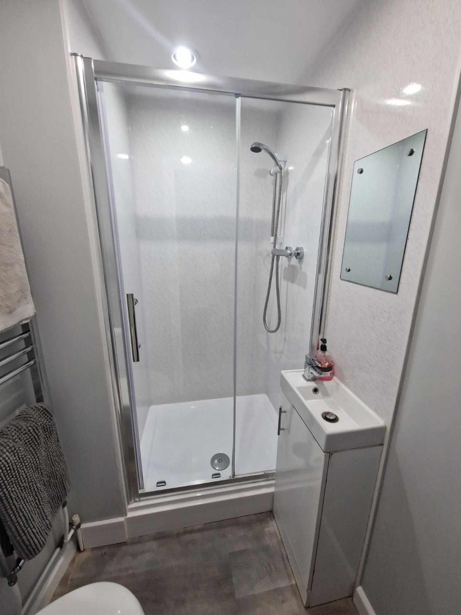 1b Smart Apartment *