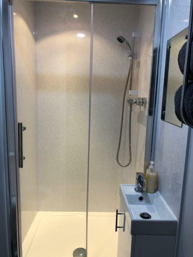 1b Smart Apartment *